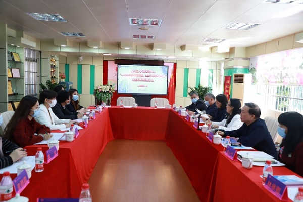 邹主任调研民生实事（挂网小图）.jpg