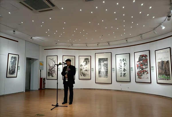 “新葡京博彩官网春浓”开展.jpg