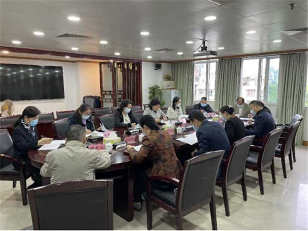 区人大常委会财经委组织召开审计整改情况报告初审会议.png