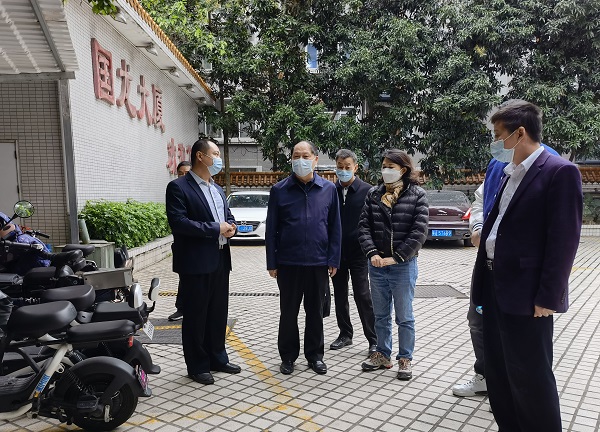 孔主任督导 安全生产-挂.jpg