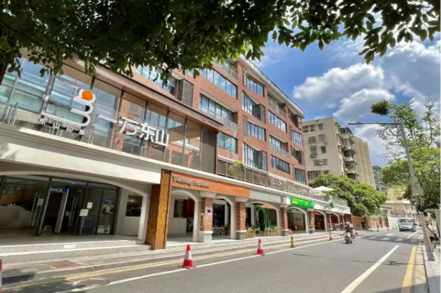 新葡京博彩官网
：全方位焕新拓空间，高质量发展立潮头